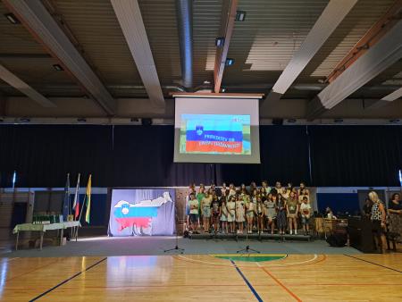 ZAKLJUČEK ŠOLSKEGA LETA IN PODELITEV ŽUPANOVIH PRIZNANJ OSNOVNOŠOLCEM 2022/23