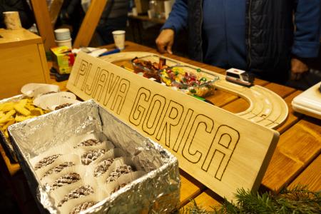 Praznična občina Škofljica ob prižigu lučk 2023