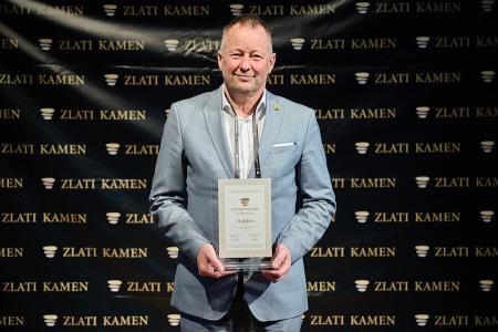 ZLATI KAMEN: PRIZNANJE OBČINI ŠKOFLJICA IN ŽUPANU PRIMOŽU CIMERMANU