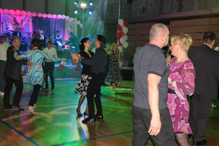 Dobrodelni ravnateljev ples v sodelovanju z Občino Škofljica 2024