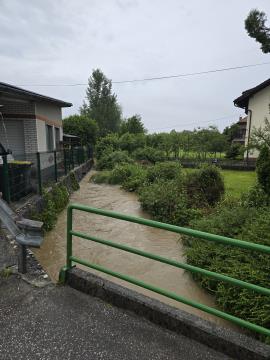 POPLAVE V OBČINI ŠKOFLJICA IN SANACIJA ŠKODE