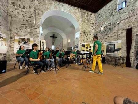 JUNIOR SPECIAL ORKESTRA