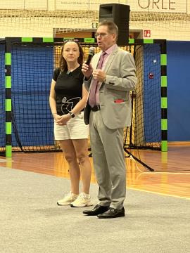 Ravnatelj Roman Brunšek in Anja Ramšak iz Radia 1