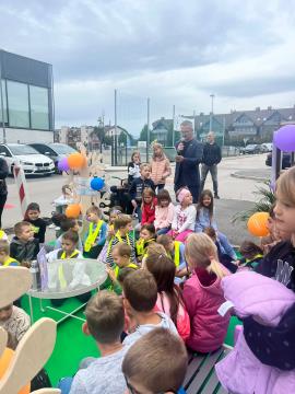 ETM DNEVNA SOBA 2024